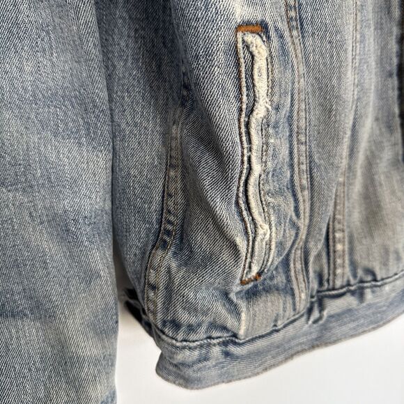 LEVIS Standard Trucker Sherpa Lined Denim Jacket 70520 Men’s SIZE M Distressed - Picture 4 of 11